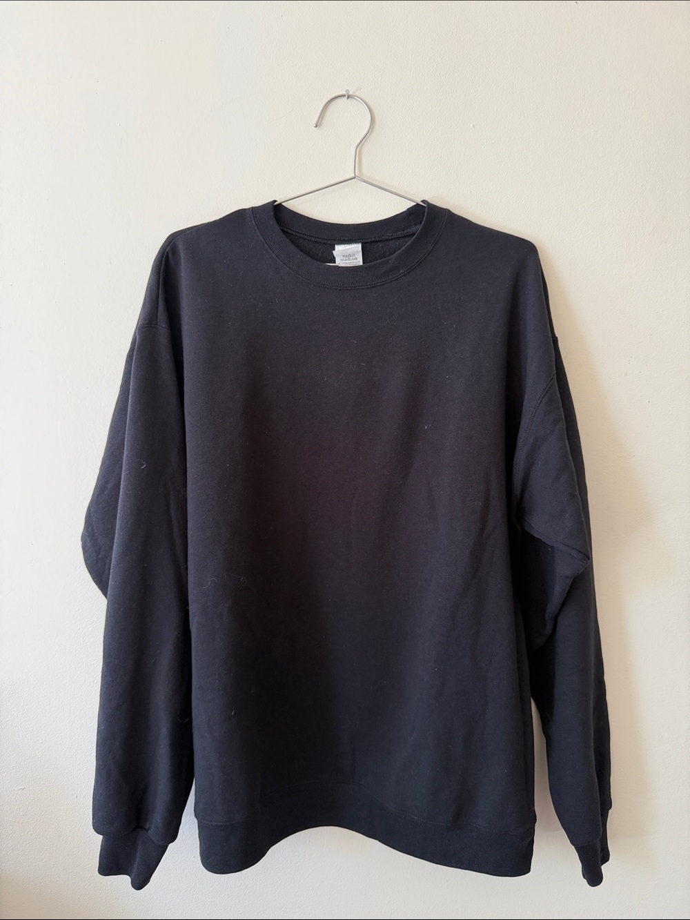 Hanes Black Crewneck Sweatshirt